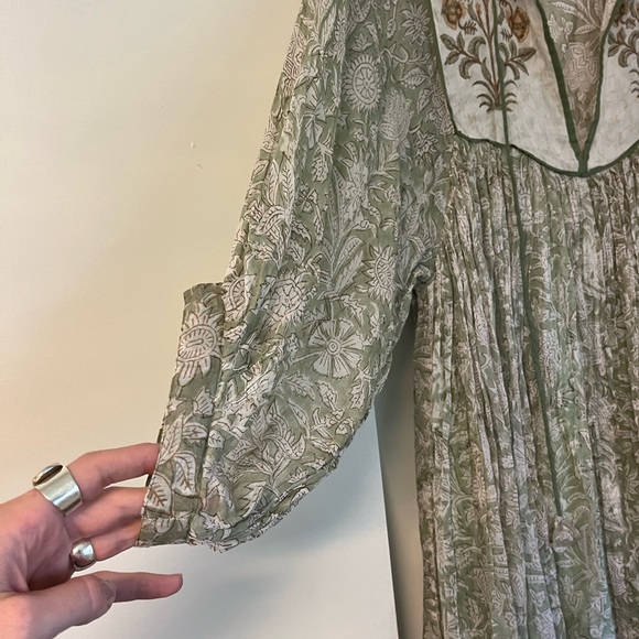 Daughters of India Diya MIDI Dress - Picture 6 of 11